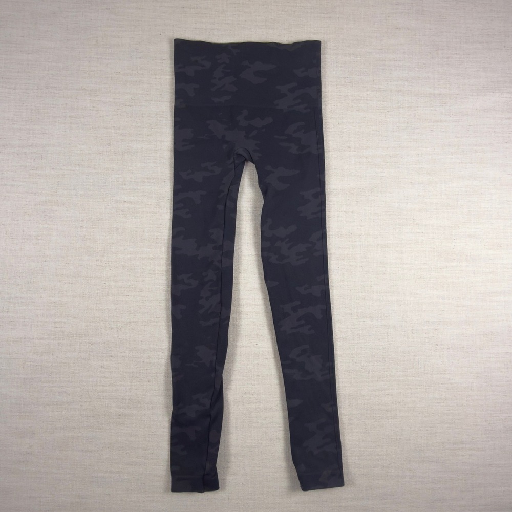 Spanx‎ Look At Me Now Seamless Camo Leggings Black Small S/CH/P High Waist